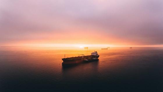 Pourquoi le GNL ne peut pas empêcher les européens de réduire leurs dépenses d’énergie ?