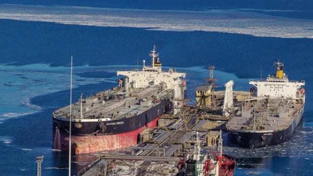 Le baril de Brent en otage entre la récession économique et la réduction de la production russe