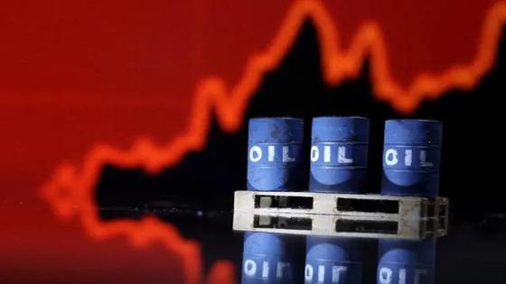 L’AIE revoit à la hausse ses perspectives de demande mondiale de pétrole pour 2023 en raison du rebond économique de la Chine